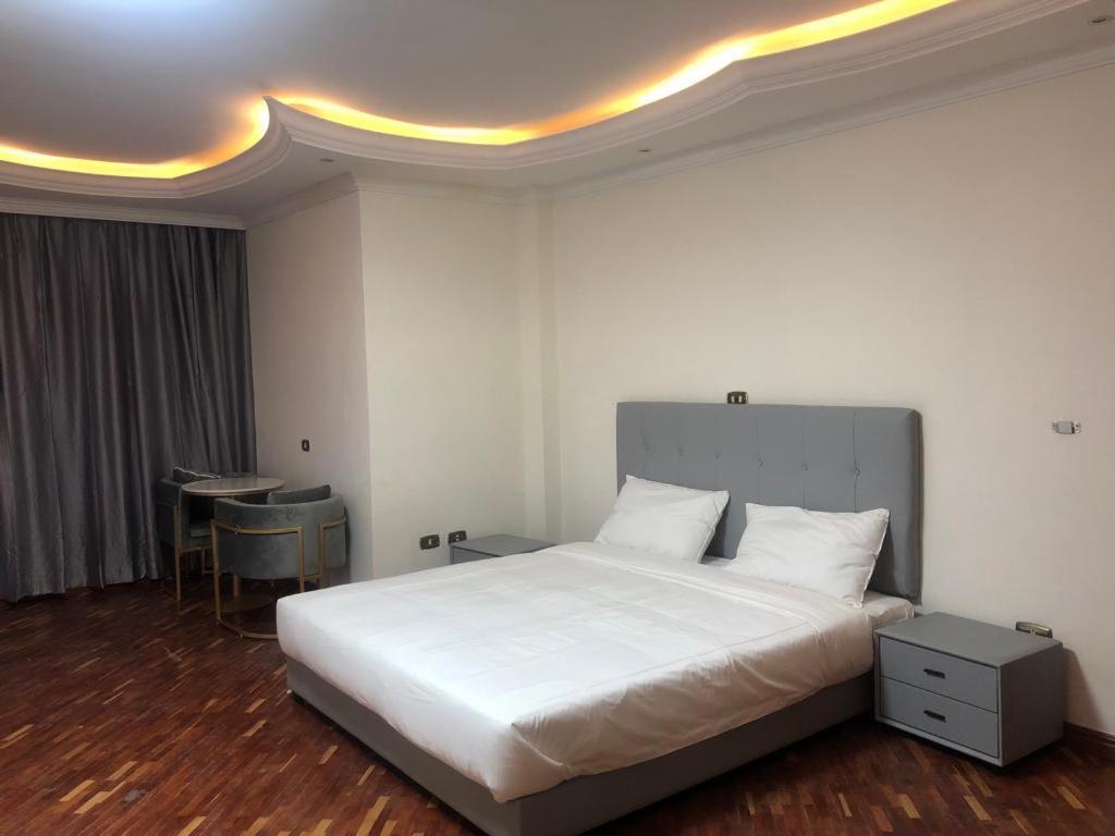 Social House Bed & Breakfast Addis Ababa Bagian luar foto