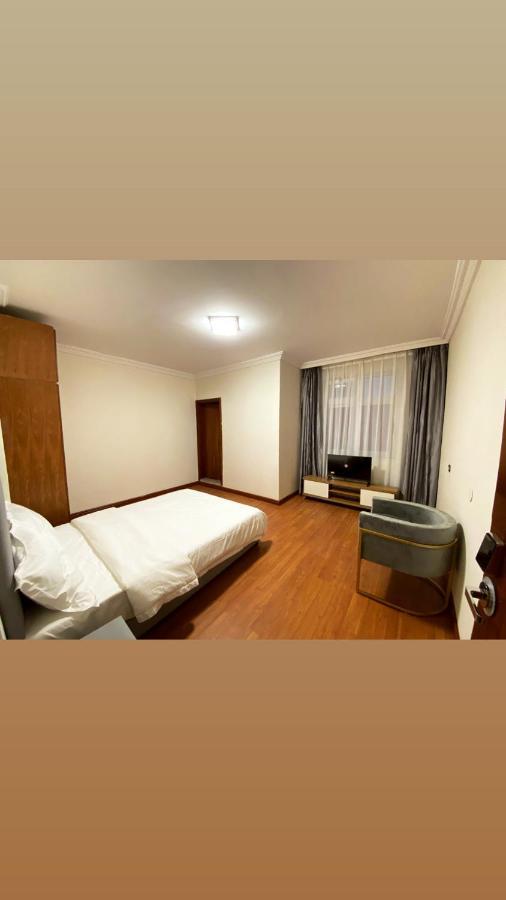 Social House Bed & Breakfast Addis Ababa Bagian luar foto