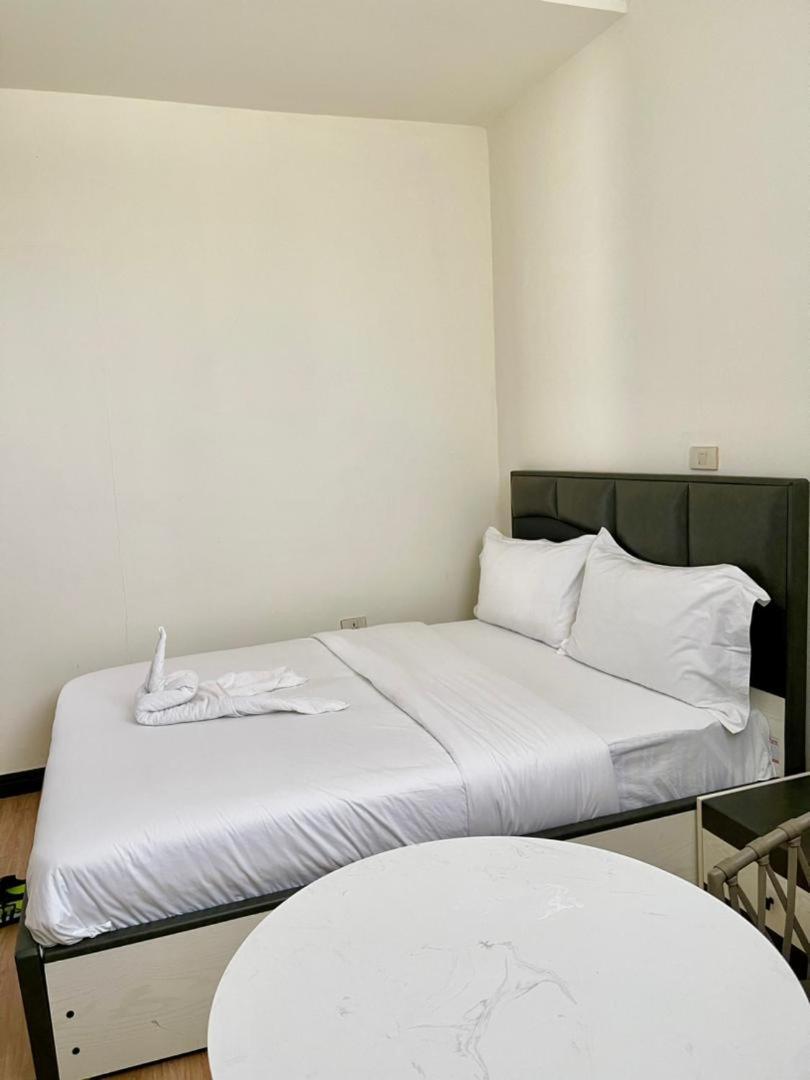 Social House Bed & Breakfast Addis Ababa Bagian luar foto