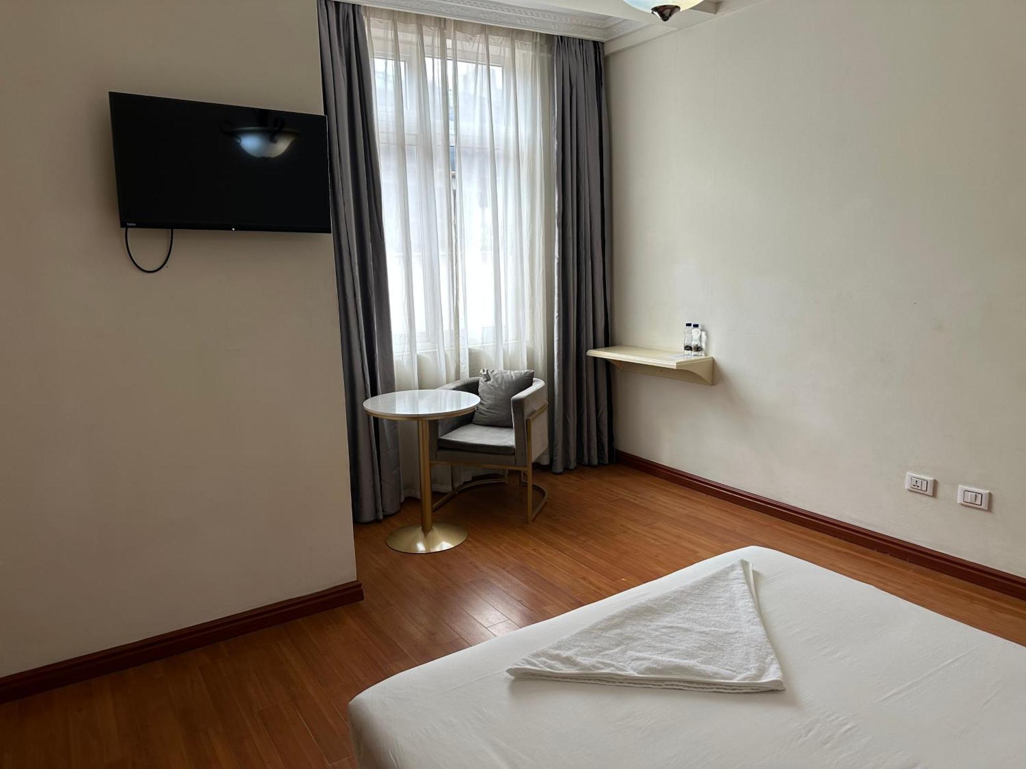 Social House Bed & Breakfast Addis Ababa Bagian luar foto